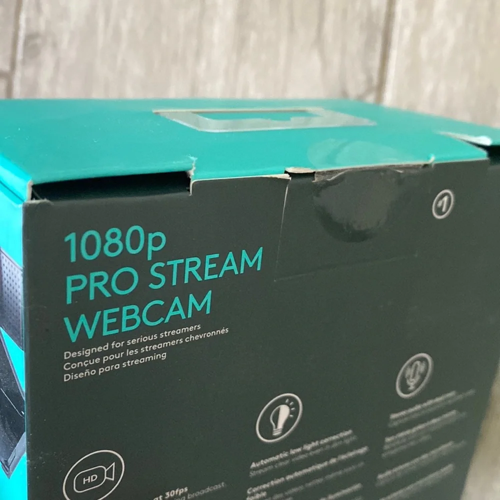 BRAND NEW Logitech 1080p Pro Stream Webcam for HD Video Streaming and Recording